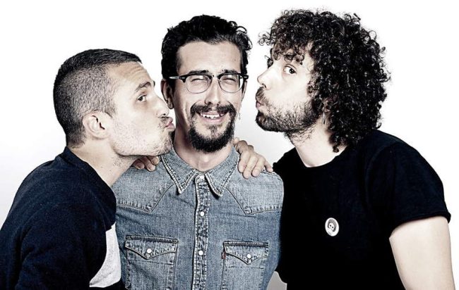 LAS TRES CALAVERAS HUECAS DE EL HORMIGUERO SALTAN AL ESCENARIO