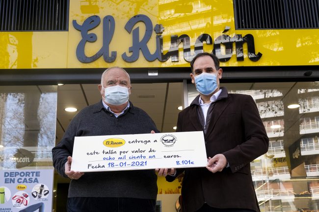 Foto Entrega Talón Banco de alimentos de Zaragoza